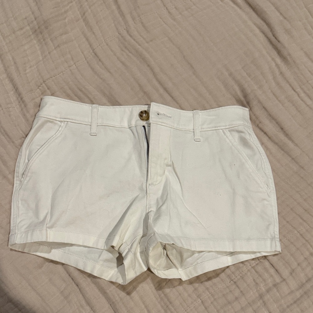 Abercrombie & Fitch mid rise White Shorts